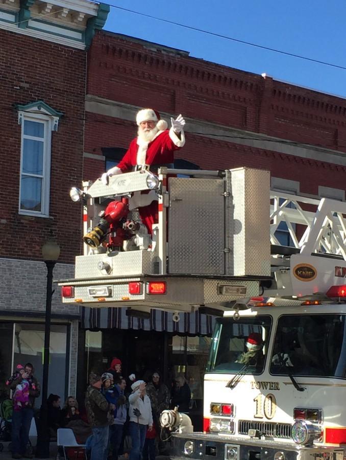 Small Town Cheer: Kendallvilles Christmas Parade
